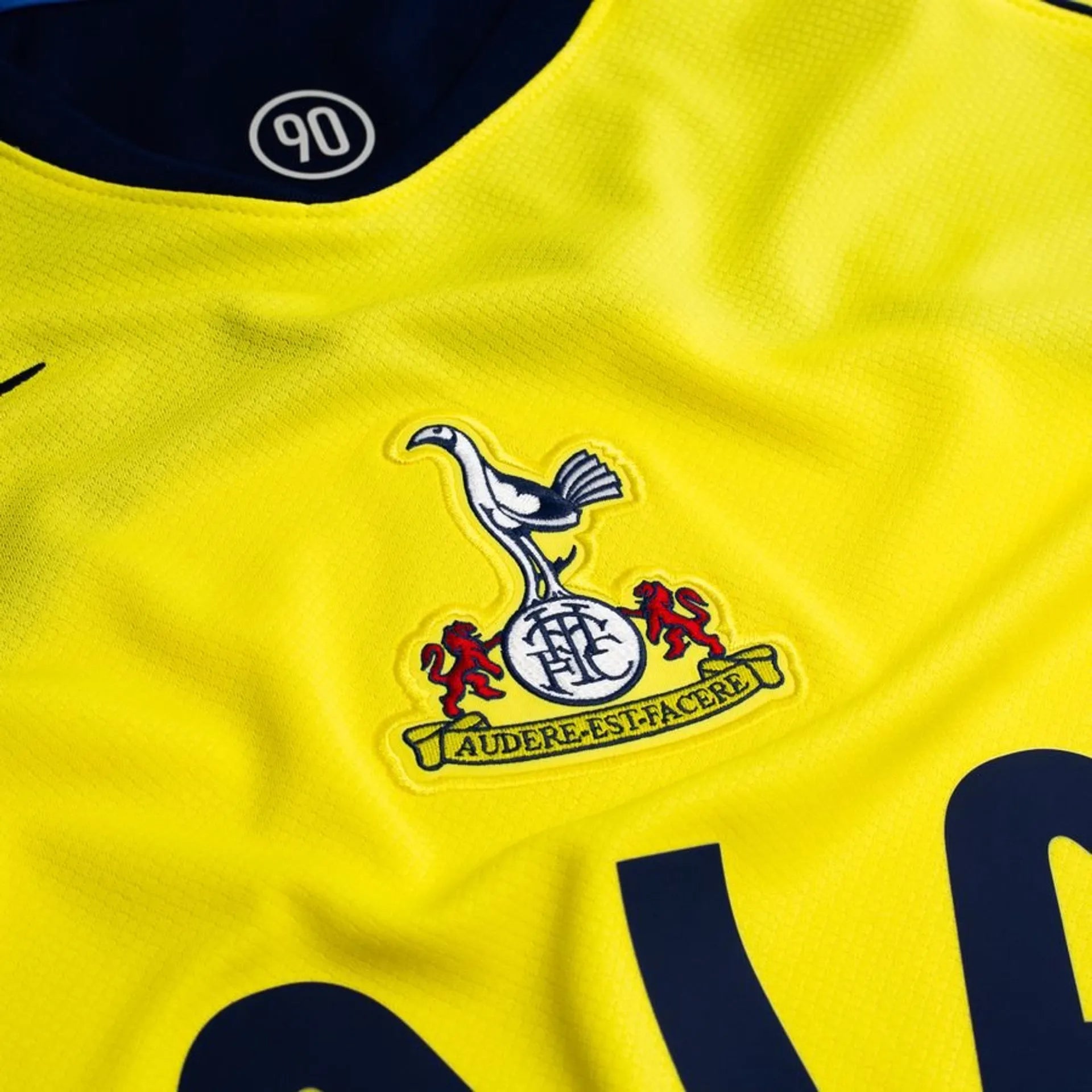 TOTTENHAM ALTERNATIF 2025/26
